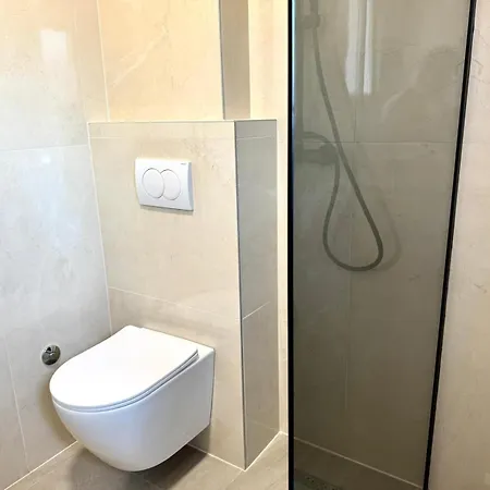 Diora Luxe Top-floor Seafront With Jacuzzi & Panoramic Sea View Split
